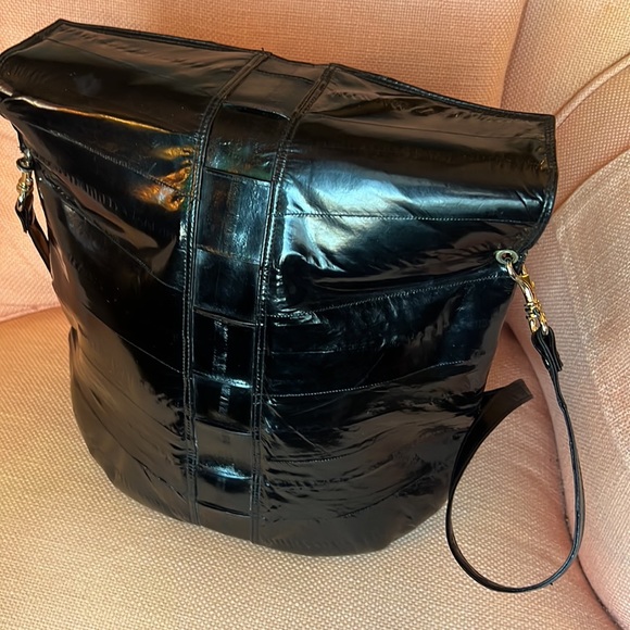 EUC:*Genuine Eel Skin Black Purse - Picture 4 of 8